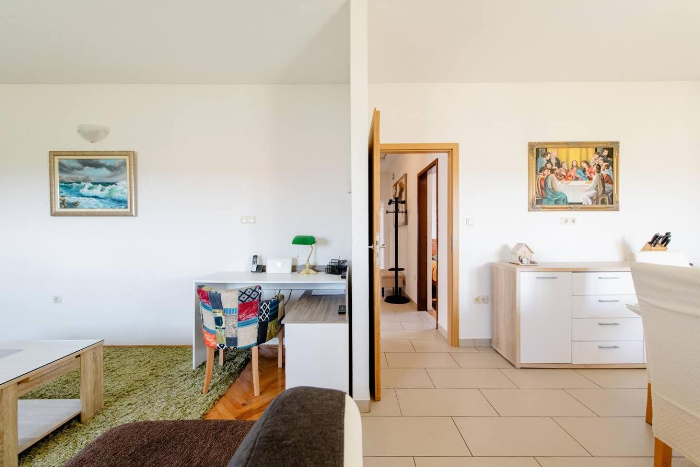 Apartman Jam Apartman Salona Szoba fotó